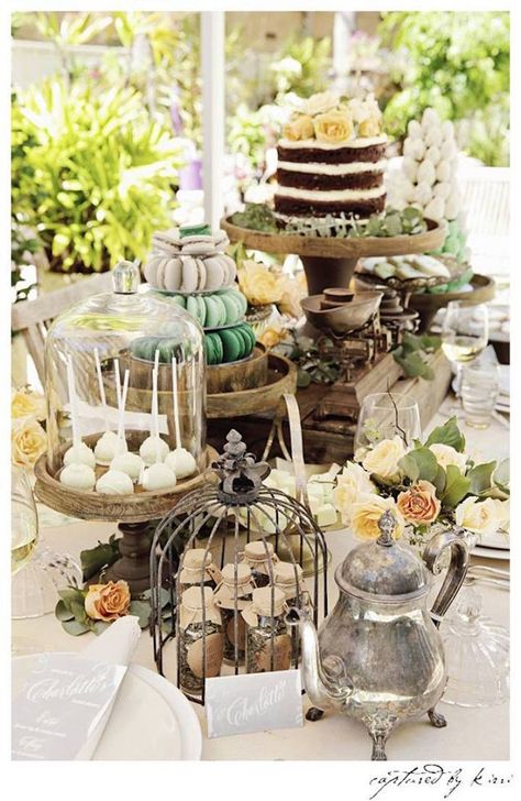 Rustic Tea Party, Bridal Shower Themes Rustic, Bridal Shower Food Table, Bridal Shower Decorations Rustic, Outdoor Bridal Showers, Diy Dessert, Rustic Wedding Showers, Bridal Shower Decorations Diy, Simple Bridal Shower