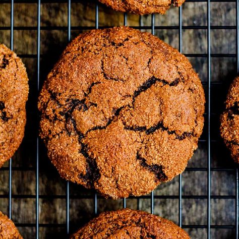 Gluten Free Ginger Molasses Cookies Almond Flour Ginger Cookies, Gluten Free Molasses Cookies, Soft Ginger Molasses Cookies, Ginger Molasses, Ginger Molasses Cookies, Cookie Recipes Homemade, Almond Flour Recipes, Molasses Cookies, Ginger Cookies