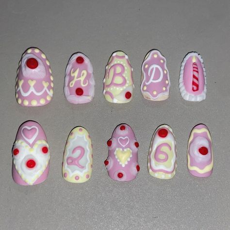 Birthday Cake Acrylic Nails, Nail Cakes Birthdays, Cake Nails Design, Dessert Nail Art, Nails Photoshoot Ideas, Birthday Cake Nails, Cake Nail Art, Dessert Nails, Pink Birthday Nails