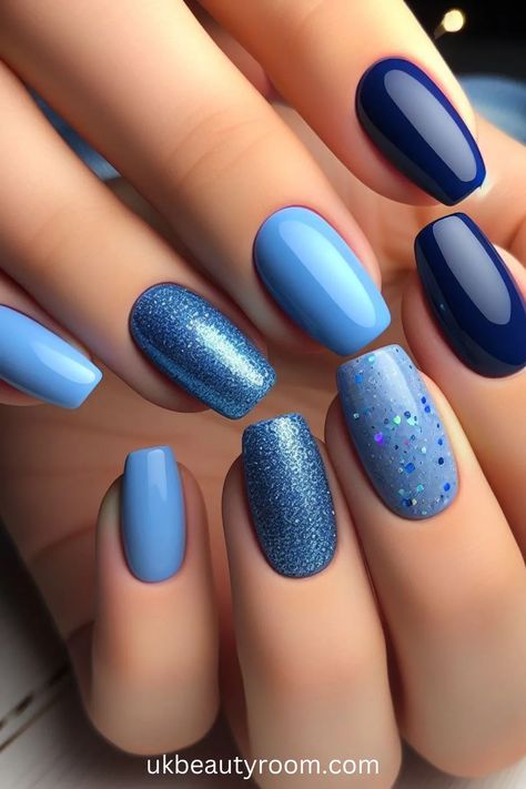 Denim Blue Nails, Blue And Silver Nail Designs, Beautiful Gel Nails, Hawaii Nails, Silver Nail Designs, Blue Gel Nails, Fancy Nails Designs, Silver Nail, Blue Nail Designs