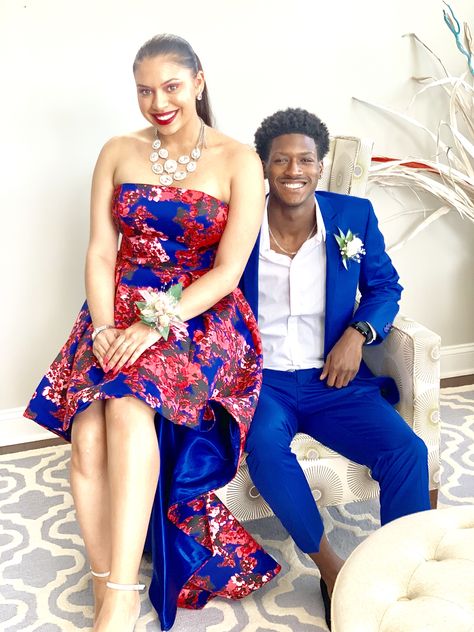 Royal Blue Prom Couple, Blue Prom Couple, Royal Blue Prom, Royal Blue Suit, Prom Couples, Prom Ideas, Prom Dress Inspiration, Red Prom, Dress Inspiration