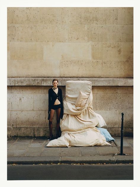 Lost and Found (Unpolished Magazine) Streetwear Photoshoot, London Photoshoot, Vintage Editorials, City Shoot, Fashion Photography Inspiration, Lost And Found, Wine Time, Mood Board Fashion, Ladies Of London