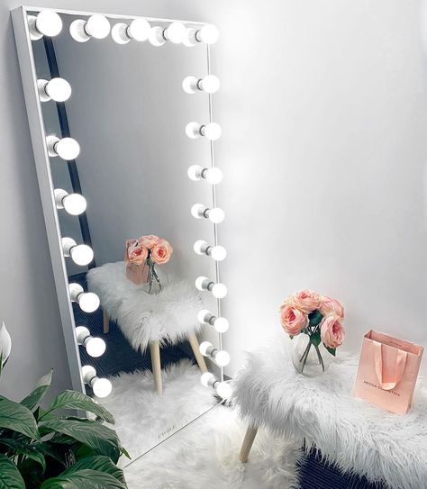 Mirror Infinity, November Giveaway, Teen Room Designs, Beauty Room Vanity, Bedroom Seating Area, Study Room Design, Hollywood Mirror, Babe Cave, Beauty Room Decor