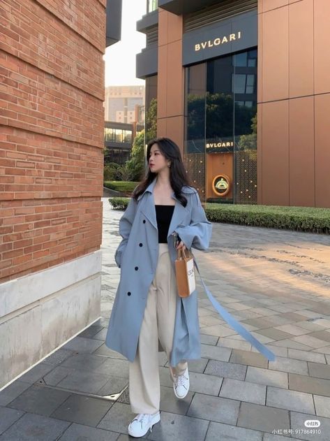 Japan Outfit, Korean Casual Outfits, Blue Coat, Casual Day Outfits, Elegante Casual, January 7, Mode Kpop, Korean Girl Fashion, Golden Globe