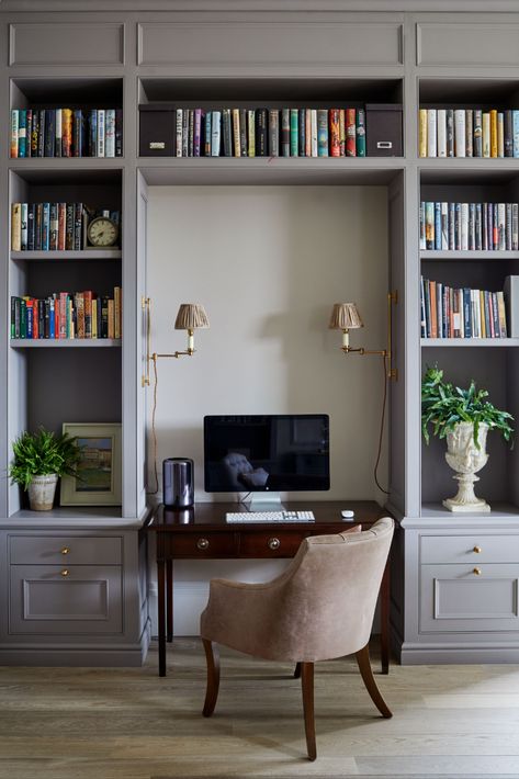 In this Regency project, we used a contemporary, muted, colour palette with bespoke shelving which gives a classic and elegant look. Regency Townhouse, Carpentry Details, Sims Hilditch, Country Interior Design, Home Office Layout, Bookcase Styling, Bookcase Design, Townhouse Designs, Elegant Interior Design