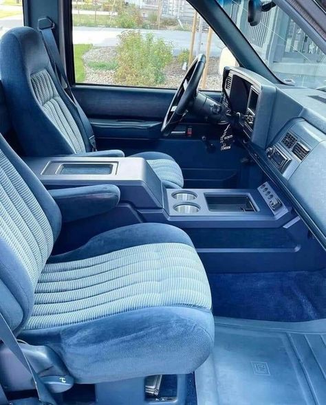 Custom Silverado, Classic Cars Trucks Chevy, Custom Center Console, Obs Truck, Single Cab Trucks, Chevy Stepside, Custom Car Interior, Truck Mods, C10 Chevy Truck