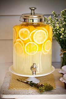 lemonade is an inexpensive drink, and it fits the colors. Limonade Bar, Lemons Wedding, Lemon Themed Party, Lemon Themed Bridal Shower, Deco Fruit, Sunflower Party, Decorações Com Comidas, Sunshine Baby Showers, Yellow Party