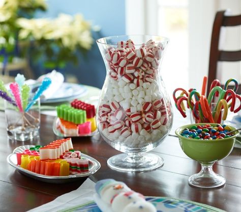 Look Studio, abstract photography | Look Studio Easy Christmas Party, Christmas Luncheon, Elegant Christmas Decor, Peppermint Christmas, Easy Christmas Decorations, Festa Party, Navidad Diy, Best Candy, Christmas Candy Cane