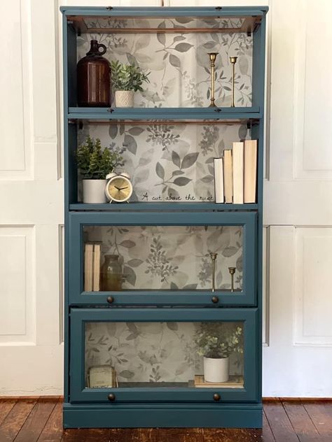 Upcycled Barrister Bookcase, Small Bookshelf Refurbish Ideas, Revamp Bookshelf, Tall Bookshelf Makeover, Lawyer Bookcase Makeover, Painted Bookcase Ideas Colour, Bookcase Upcycle Ideas, Bookcase Refurbish, Painting Bookcases Ideas Diy