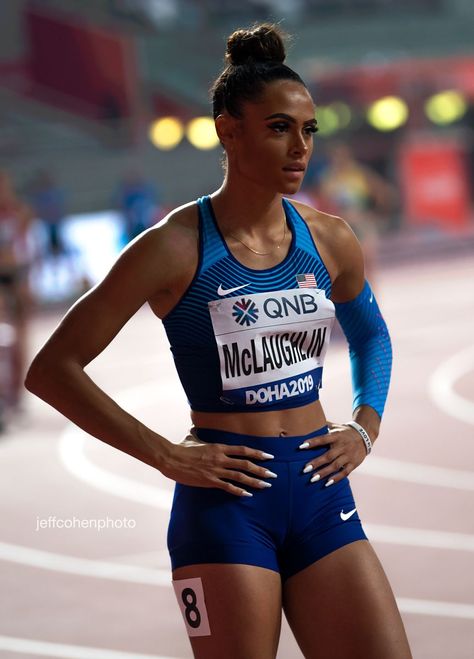 Best Running Gear, Sydney Mclaughlin, Field Athletes, Marathon Training Plan, Athletic Girls, Olympic Athletes, Sport Body, Fitness Inspiration Body, Marathon Training