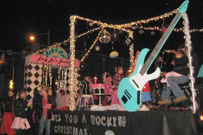 Rock N Roll Float Ideas, Rock And Roll Parade Float Ideas, Rockin Around The Christmas Tree Float, Rocking Around The Christmas Tree Float, Parade Float Theme, Softball Christmas, Atom Model, Homecoming 2024, 60s Theme