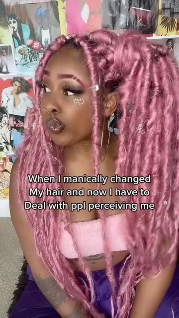 AURUM ORO on Instagram: "I found this post in my drafts and I miss this hairrr 😭 I’m thinking about putting these faux pink locs back in, cuz I still have them! And I feel like being louder in my appearance😅 • • • • • • • • • • • • • #fauxlocs #pinkhair #pinkaesthetic #pinkfashion #kawaiiblackgirls #pastelgoth #pastelhair #althair #protectivestyles #locs" Hot Pink Faux Locs, Pink And Blonde Faux Locs, Pink And Black Faux Locs, Pink Goddess Locs, Pink Faux Locs Black Women, Pastel Locs, Blonde And Black Faux Locs, Cute Faux Locs, Colorful Faux Locs