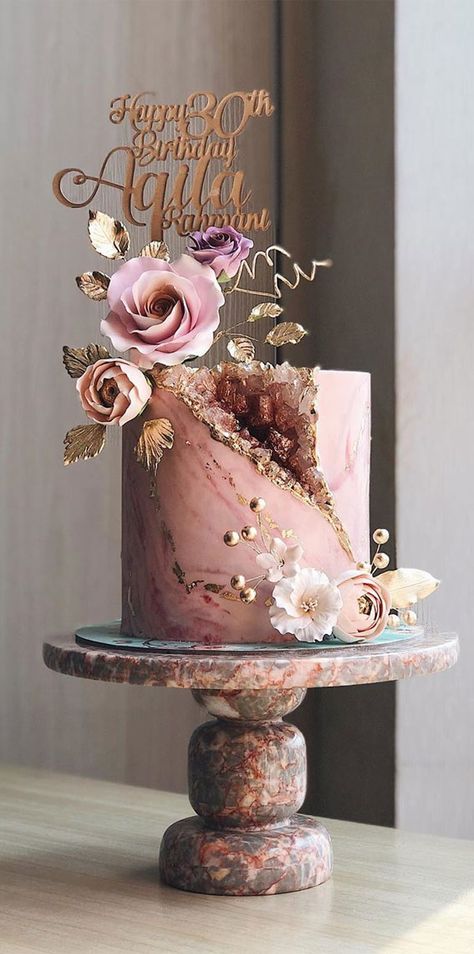 wedding cake Archives - Page 31 of 184 - Fabmood | Wedding Colors, Wedding Themes, Wedding color palettes Gold Geode Cake, Velvet Cake Design, 40th Birthday Cake For Women, Pink Velvet Cake, Do It Yourself Wedding, Wedding Color Palettes, Gold Birthday Cake, Geode Cake, Unique Birthday Cakes