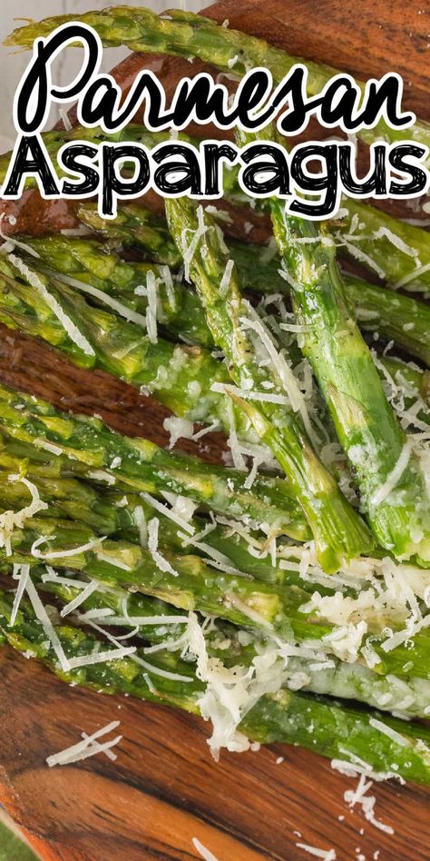 Enjoy this healthy Parmesan Asparagus Recipe, baked to perfection in just 15 minutes. Perfect for a busy weeknight or holiday meal, this low carb dish is sure to become a family favorite. Parmesan Asparagus Baked, Oven Baked Asparagus, Easy Delicious Dinner Recipes, Asparagus Recipes Oven, Low Carb Side Dish, Easy Asparagus Recipes, Low Carb Side, Asparagus Recipes Baked, Asparagus Seasoning