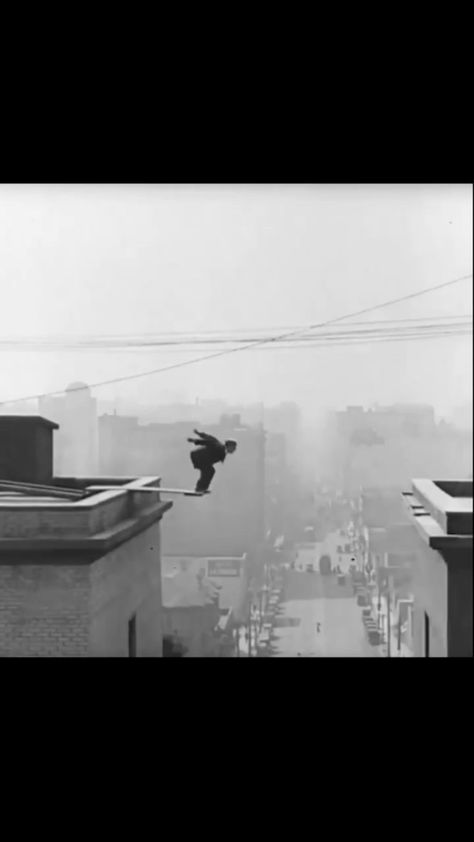 thiswashollywood on Instagram: Buster Keaton performing a terrifying stunt in Three Ages (1923). Initially the jump was supposed to span 2 buildings but Buster misjudged… Jump Off The Building, Jump From Building, Jumping Off Building, Buster Keaton, Film Inspiration, Music People, Art Base, Reference Photos, Pinterest Board