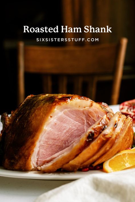 Roasted Ham Shank Recipe Cooking Spiral Ham, Ham Shank, Ham Glaze Brown Sugar, Roasted Ham, Ham Glaze Recipe, Spiral Ham, Crockpot Ham, Holiday Ham, Glazed Ham