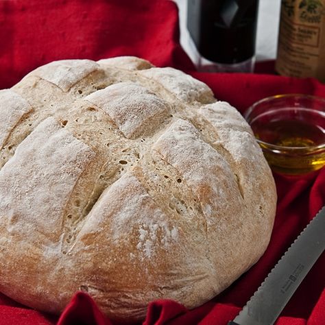 Crusty Round Bread made in a bread machine; Two-step process slowly develops yeast flavor resulting in a chewy texture with a close crumb. Crusty Bread Rolls, Best Bread Machine, Round Bread, Serrated Knife, Bread Maker Recipes, Best Bread, Ciabatta Bread, Loaf Of Bread, Bread Mix