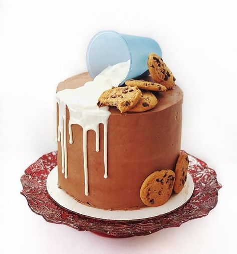 Cookie Theme Smash Cake, Milk And Cookie Cake, Milk And Cookies Birthday Cake, Cookies And Milk Cake, Milk And Cookies First Birthday Cake, Milk And Cookies Cake Smash, Milk And Cookies Aesthetic, Milk And Cookies Cake, Milk And Cookies First Birthday