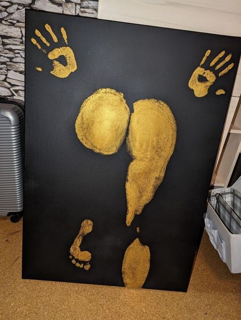 Painted Body On Canvas, Leg Painting, Canvas Art Projects, Silhouette Stencil, Canvas Painting Diy, Creative Drawing, Art Business, Diy Canvas Art, Diy Canvas