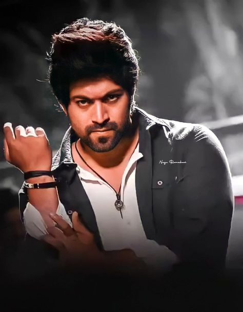 Yash Boss Photos, Yash Pics Hd, Rocking Star Yash Hd Photos, Yash Actor, Yash Photo, Yash Rocky, Yash Radhika, Rocking Star Yash, Bus Skin