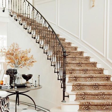 Nicole Aaron - Stark Carpet on Instagram: “A classic @starkcarpet Antilocarpa stair runner to close out the work week. • • • • #starkcarpet #starktouch #stairrunner #stairs…” Pottery Barn Pumpkin, Lane Coffee Table, Beautiful Stairs, Farmhouse Pottery, Curved Staircase, Fall Home, Stair Runner, Staircase Design, Stairs Design