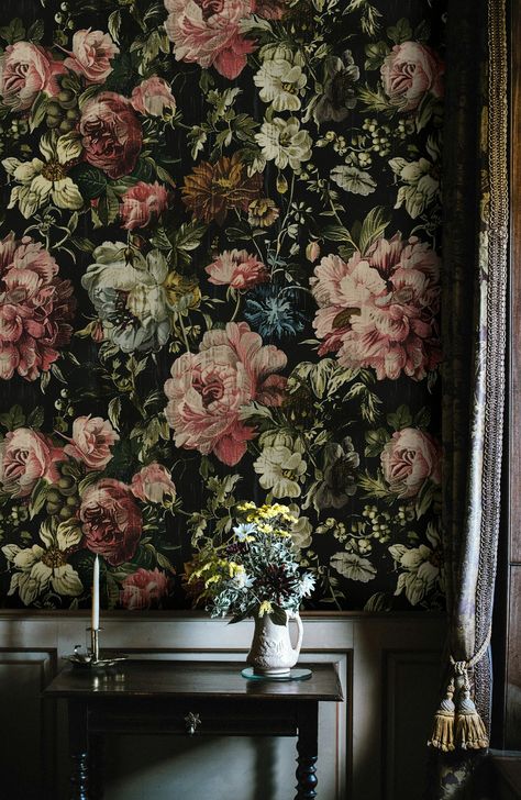 Elevate your home with the timeless beauty of this vintage dark floral wallpaper. Showcasing an opulent array of flowers and foliage against a deep black background, this wallpaper adds an air of sophistication and elegance to any room. The vibrant colors and intricate patterns create a striking and captivating look, perfect for infusing your space with vintage charm and natural elegance. Ideal for living rooms, bedrooms, or any area that aims for a mix of classic beauty and modern refinement. T Dramatic Floral Wallpaper, Dark Peony Wallpaper, Dark Moody Florals, Floral Wallpaper Ceiling, Dark Floral Wallpaper Bedroom, Luxurious Flowers, Large Print Wallpaper, Botanical Wall Mural, Black Floral Wallpaper