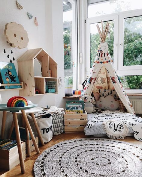 Fun and Fabulous Ways To Decorate Empty Corners - The Cottage Market Playroom Teepee, Playhouse Playroom, Outdoor Teepee, Corner Bunk Beds, Reading Corner Kids, Cosy Reading Corner, Baby Play Areas, Reading Nook Kids, Outdoor Playhouse