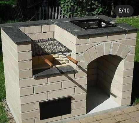 Backyard Grill Ideas, Brick Grill, Backyard Bbq Grill, Design Per Patio, Brick Bbq, Pelan Rumah, Backyard Grilling, Outdoor Oven, Outdoor Pizza Oven