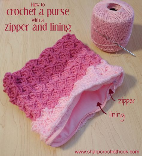 Sharp Crochet Hook: Crochet a purse with a lining and a zipper Crochet A Purse, Crochet Edging Tutorial, Crochet Zipper, Crocheted Purse, Hook Crochet, Simply Crochet, Crochet Shell Stitch, Crochet Lace Edging, Crochet Tips