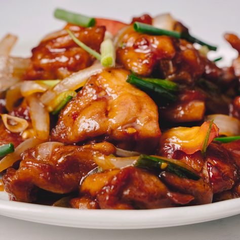 Sweet & Sour Chicken - Marion's Kitchen Marion's Kitchen, Almond Chicken, Sweet And Sour Chicken, Stir Fry Recipes Chicken, Sweet Sour Chicken, Tandoori Masala, Sweet N Sour Chicken, Braised Chicken, Chinese Dishes