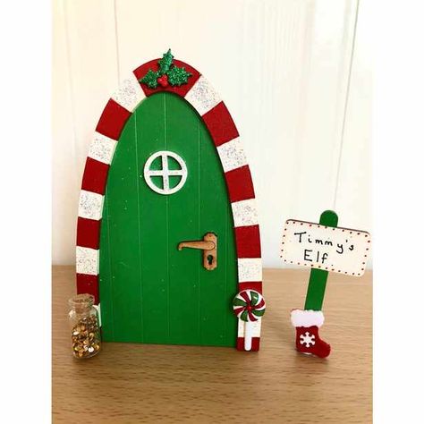 elf-door Christmas Decor Shelf Ideas, Elf House Ideas, Elf Door Ideas, Elf On Shelf Door, Elf On The Shelf Door Decoration, Elf Door Diy, Door Ideas Bedroom, Elf Door Decoration, Elf On The Shelf Door