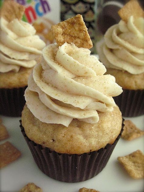 Cinnamon Toast Crunch Cupcakes - Your Cup of Cake Cinnamon Toast Crunch Cupcakes, Cup Of Cake, Specialty Cupcakes, Cinnamon Cake, Gourmet Cupcakes, Cinnamon Toast Crunch, Cupcake Flavors, Cinnamon Toast, S'mores