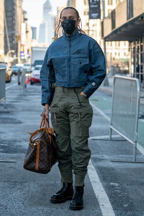 Can I Still Wear Army Green? - The New York Times Green Pants Outfit Men, Army Green Pants Outfit, Military Green Pants, Green Pants Men, Army Cargo Pants, Green Pants Outfit, Army Fatigue, Boston Fashion, Army Green Pants