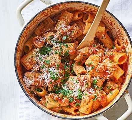 Rigatoni Al Forno, Ragu Pasta, Sausage Ragu, Spiced Lentils, Sausage Dishes, Bbc Food, Bbc Good Food, Midweek Meals, Spinach Pasta