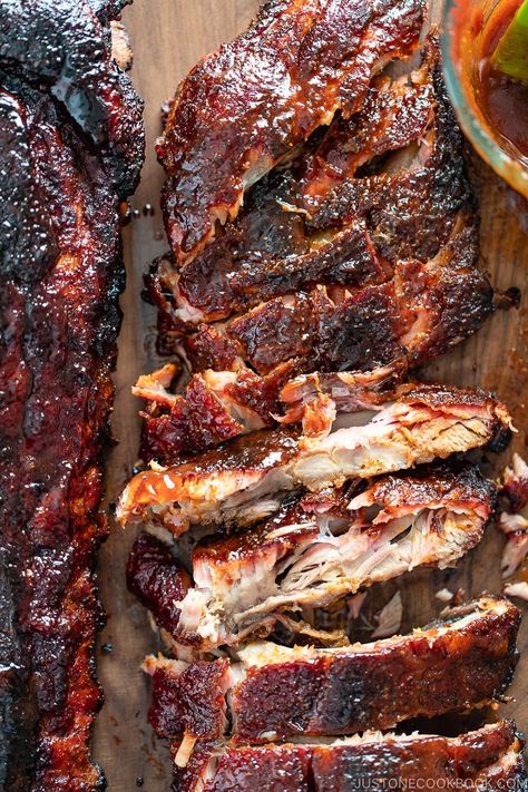 Smoked Baby Back Ribs, Grilled Baby Back Ribs, Traeger Cooking, Traeger Grill Recipes, Franklin Bbq, Homemade Bbq Sauce, Rib Meat, Pellet Grill Recipes, Traeger Recipes