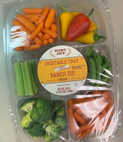 Vegan Ranch Dip, Bbq Vegetables, Trader Joes Vegan, Veggie Plate, Fruit And Veg Shop, Veggie Box, Vegetable Packaging, Food Business Ideas, Vegetable Snacks