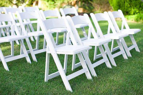 Kursi Outdoor, Party Tent Rentals, White Folding Chairs, Folding Garden Chairs, Chair Rentals, Wooden Folding Chairs, Party Chairs, Cheap Chairs, Foldable Chairs