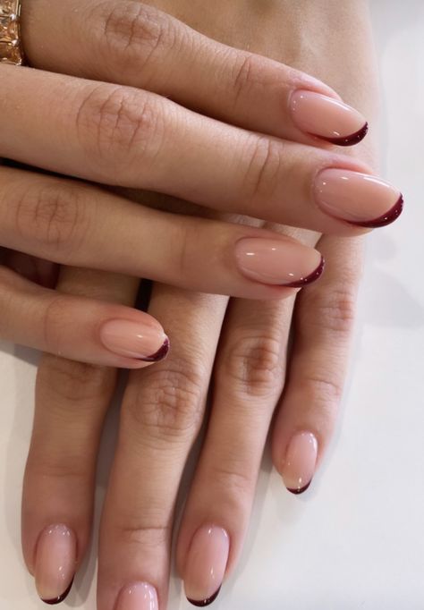 Oval Minimalist Nails, Neutral Pink Manicure, Brown Micro French Nails, Medium Length Oval Nails, Classy Nails 2023, Upside Down French Nails, Square Round Nail Designs, 2023 French Manicure, Half French Nails