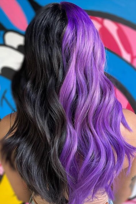 Dark Winter Hair Color, Half And Half Hair, Split Dye, Split Dyed Hair, Dyed Hair Purple, Cute Hair Colors, Creative Hair Color, Dyed Hair Inspiration, Split Hair