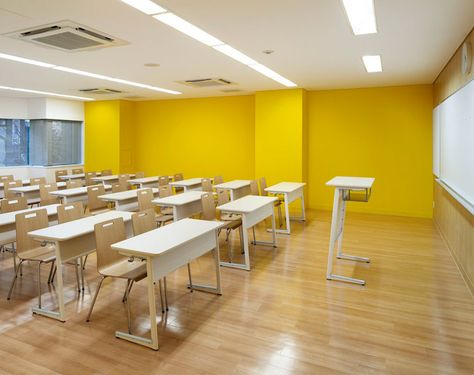 a polychromatic layering of spaces that engages and sparks the five senses of the young minds in the culinary arts college of utsunomiya. Education Design Interior, High School Design, Classroom Interior, Interior Design Classes, Interior Design Colleges, Interior Design Programs, School Interior, Interior Design School, Classroom Design