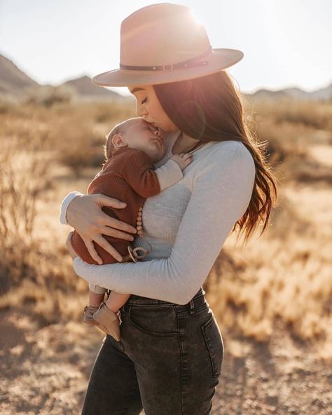 Outdoor Newborn Photos, Mommy Pictures, 3 Month Old Baby Pictures, Outdoor Baby Photography, Outdoor Newborn Photography, Mother Son Photos, Mommy Daughter Pictures, Daughter Pictures, Newborn Family Pictures