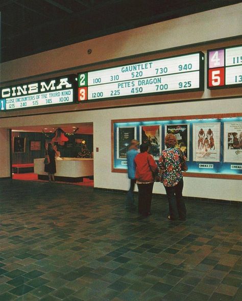 Pleasant Family Shopping: General Cinema's Feature Presentation Here are a few scenes from various General Cinema theatres from 1976 through 1980. If you grew up going to any of their theatres during or around that era, these photos should resonate. Movie Theater Aesthetic, Vintage Movie Theater, Movie Marquee, Pete Dragon, Vintage Mall, Mall Stores, Cinema Theatre, 80s Movies, Close Encounters