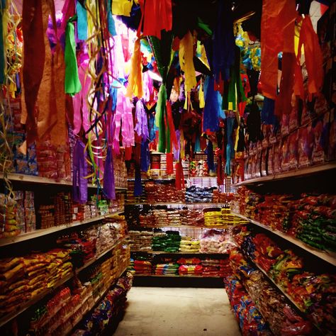 Mexican Market Photography, Mexican Childhood Nostalgia, Mexican Store Aesthetic, Mexican Nostalgia, Mexican Childhood, Mexican Candy Store, Mexican Store, Mexican Pictures, Mexican Things