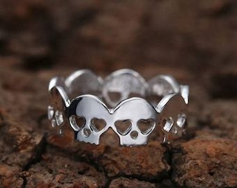 Punk Skeleton, Fashion Boho Chic, Skeleton Ring, Gothic Women, Women Skeleton, Chic Rings, Jewelry Roll, Gold Rings Fashion, Boho Chic Jewelry