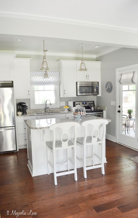 Mother In Law Cottage Interior, Inlaw Suite Addition, In Law Cottage, In Law Suite Addition, Mother In Law Cottage, Mother In Law Apartment, Inlaw Suite, Basement Kitchenette, Granny Pods