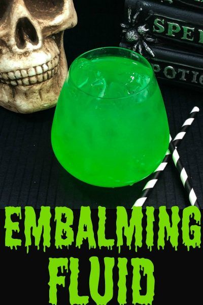 Embalming Fluid Drink, Liquid Mary J Drink, Witchy Cocktail Recipe, Witchy Cocktails, Witchy Drinks, Spooky Drinks, Sour Apple Pucker, Halloween Alcohol, Glace Fruit