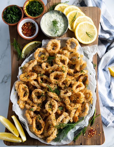 The Best Calamari recipe you'll ever make with video and tips! The secret flavor topping at the end is a must try! Served with homemade tartar! Dill Tartar Sauce, Sea Food Recipes, Fried Calamari Recipe, Calamari Recipe, Gourmet Seafood, Homemade Gourmet, Best Fish Recipes, Calamari Recipes, Seafood Menu