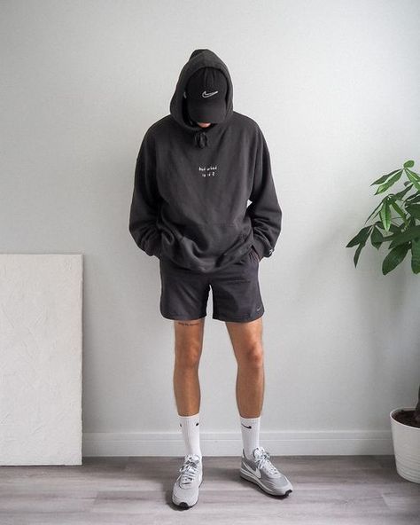 Athletic Wear Outfits Men, Athleisure Outfits Men Casual, Athletic Aesthetic Men, Athleisure For Men, Men Gym Fits, Men Sportswear Outfits, Fitness Outfit Men, Men Athleisure Outfits, Gym Fit Men