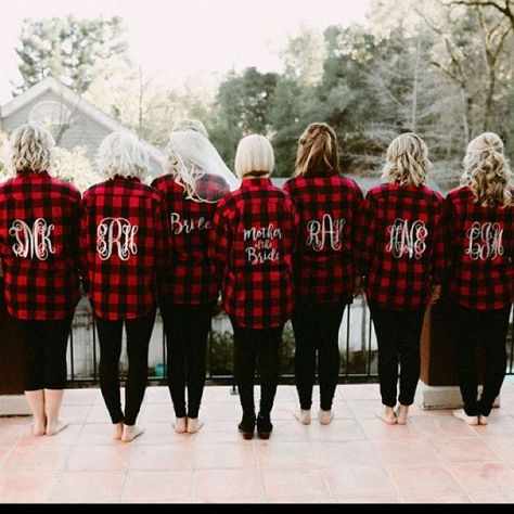 Red Flannel Shirt, Wedding Party Shirts, Group Of Women, Wedding Winter, Red Flannel, Wedding Bridal Party, Bachelorette Weekend, Gifts For Wedding Party, Here Comes The Bride