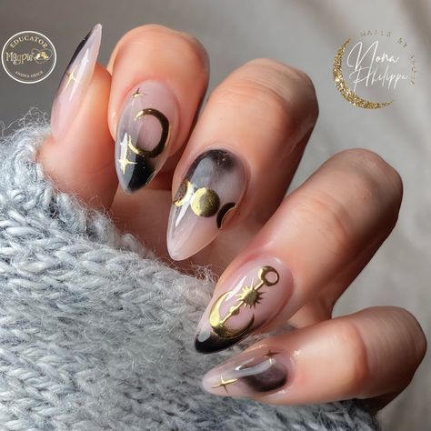 Moon And Stars Nails, Black And Gold Nails, Stars Nails, Black Gold Nails, Witch Nails, Gel Paint, Witchy Nails, November Nails, Moon Nails